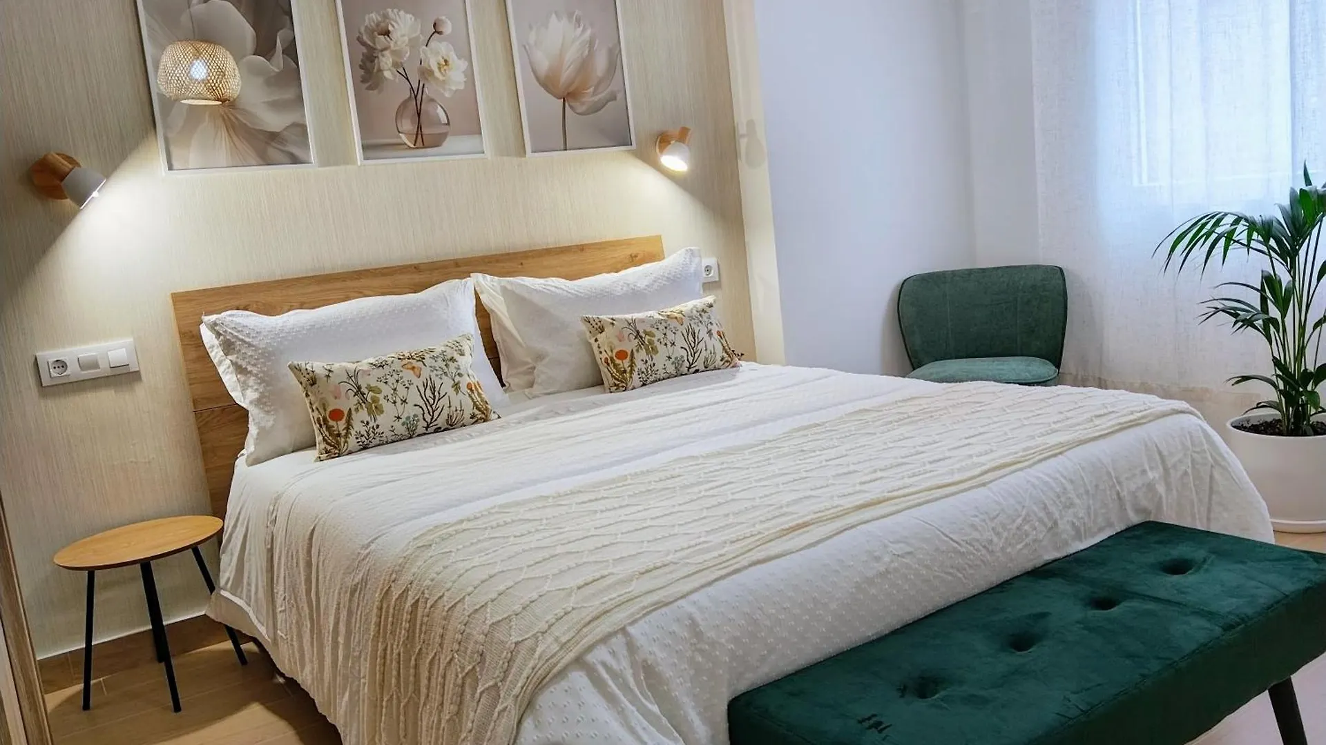 Alojamientos Cayetino, Parking Gratuito Grenada 0*,  Hiszpania